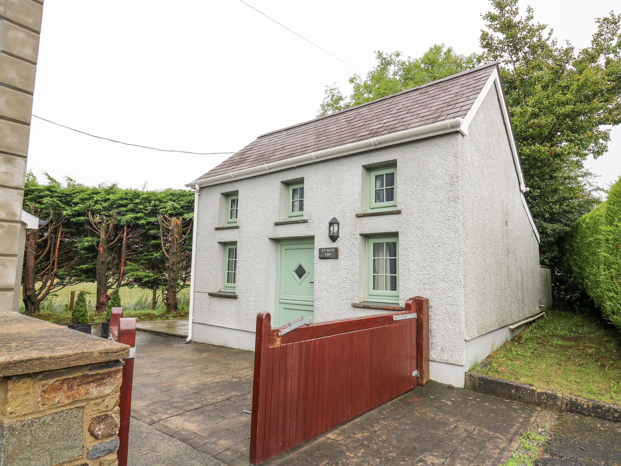 Holiday Cottage Reviews for Ty Bach Twt - Holiday Cottage in Llandysul, Ceredigion