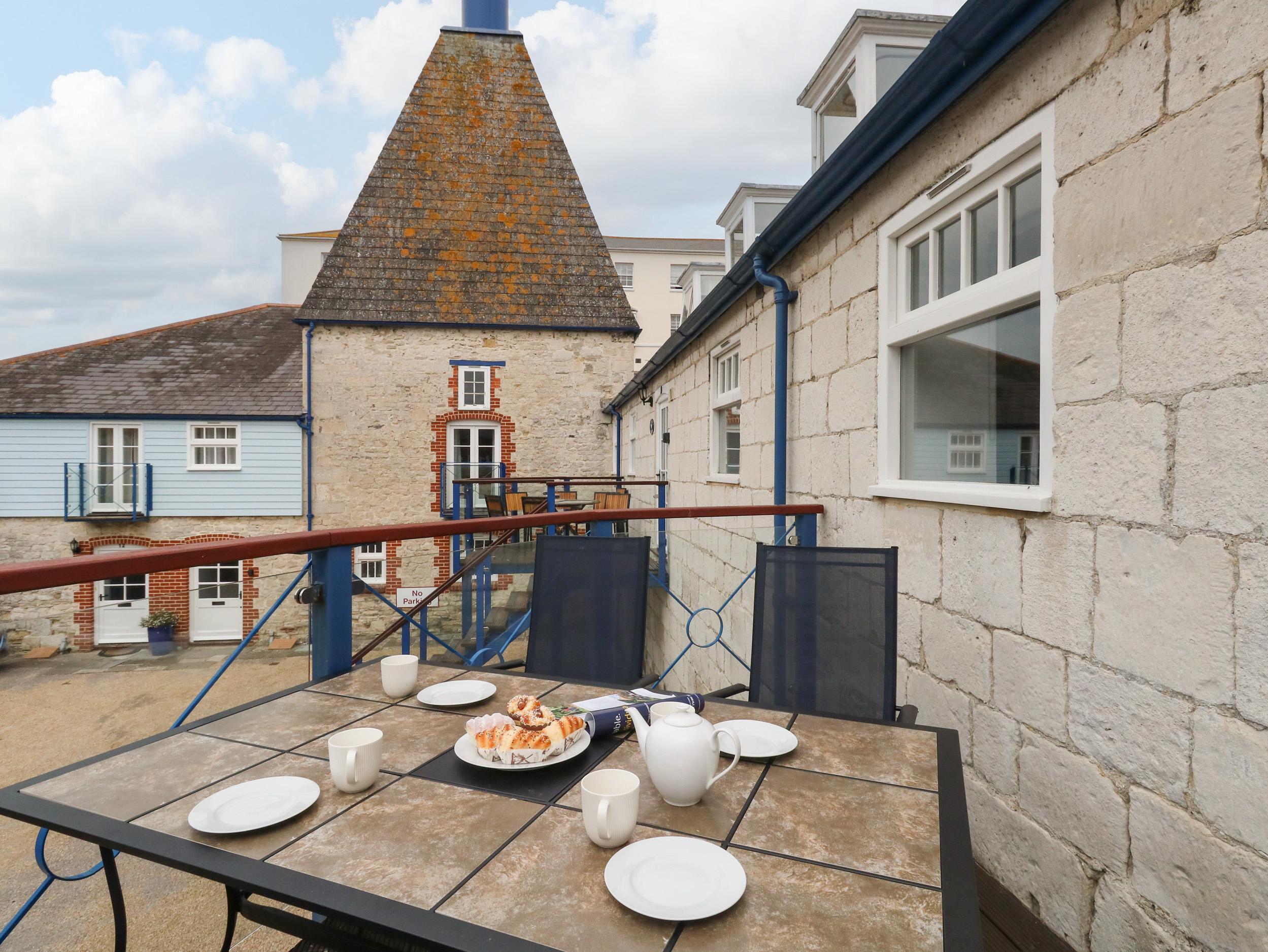 Holiday Cottage Reviews for Spindrift - Holiday Cottage in  Weymouth, Dorset