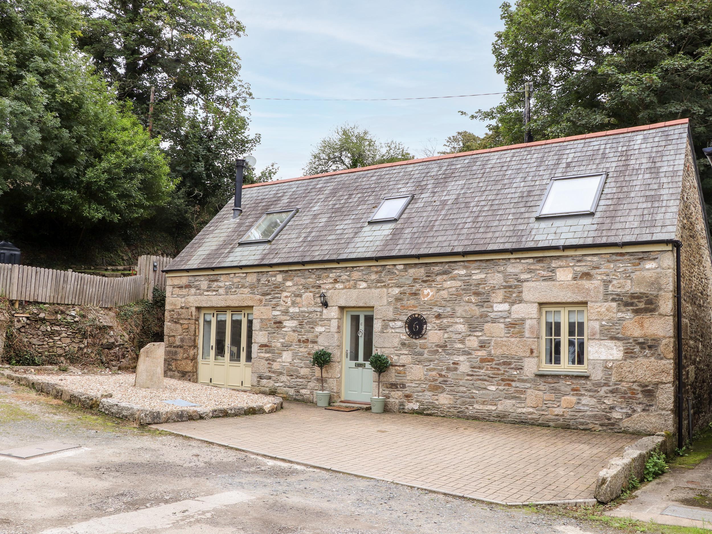 Holiday Cottage Reviews for Potters Barn - Holiday Cottage in Helston, Cornwall Inc Scilly