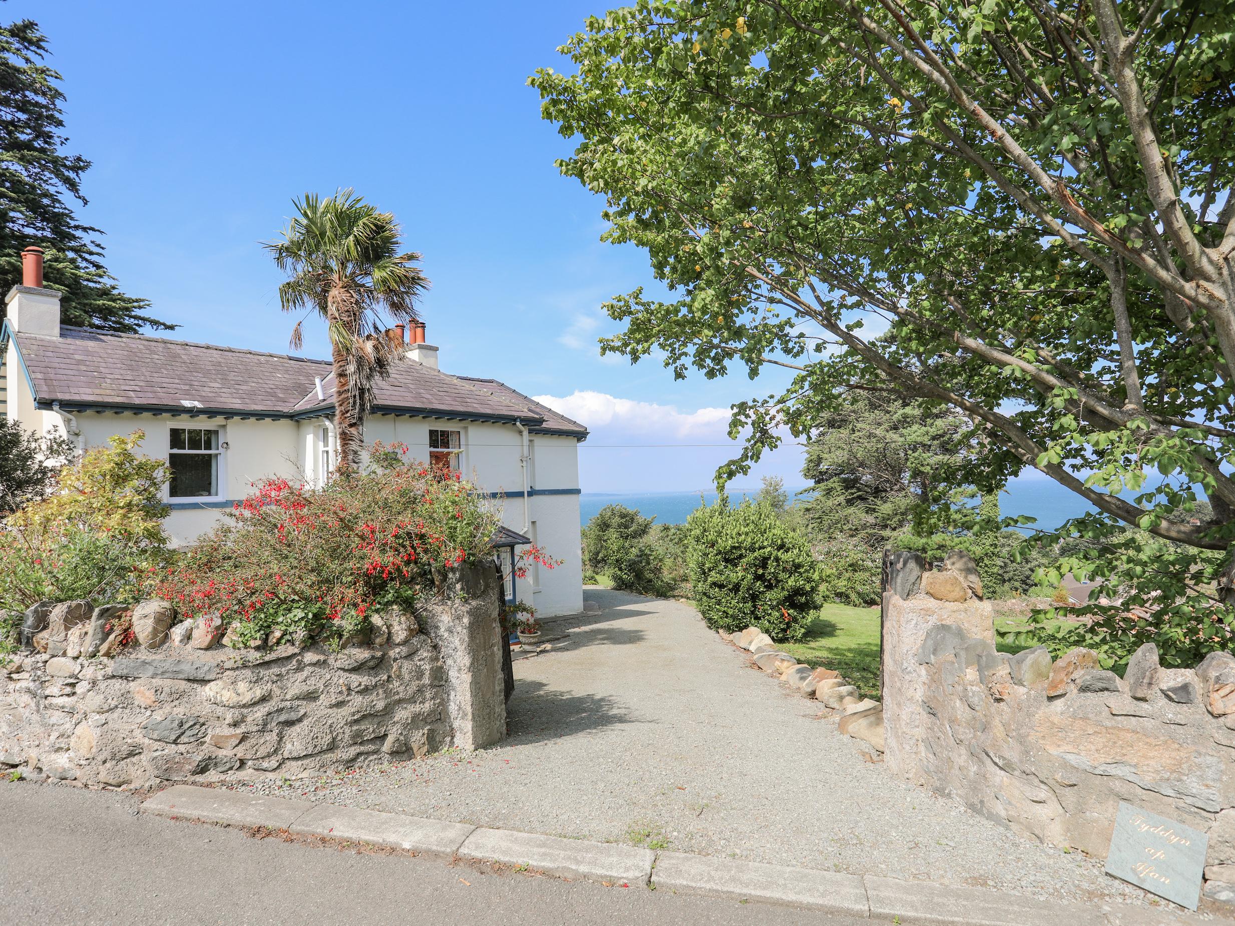 Holiday Cottage Reviews for Tyddyn Ap Ifan - Holiday Cottage in Penmaenmawr, Conwy