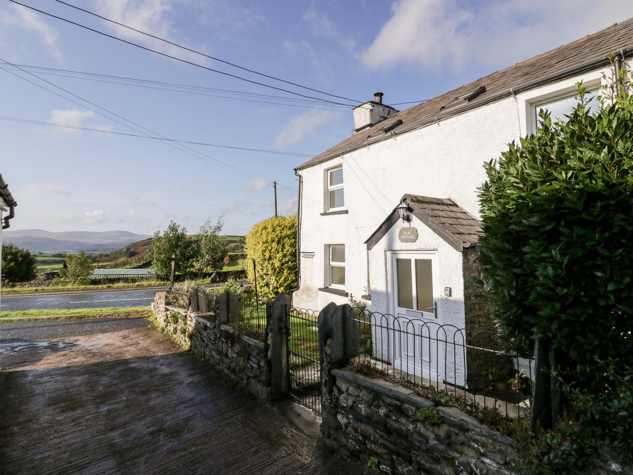 Holiday Cottage Reviews for Lilac Cottage - Holiday Cottage in Ulverston, Cumbria