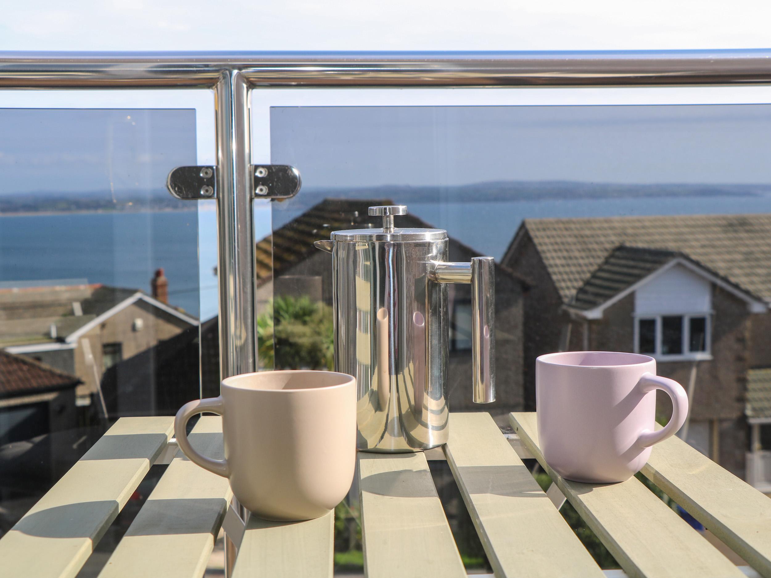 Holiday Cottage Reviews for Bay View - Holiday Cottage in Newlyn, Cornwall Inc Scilly