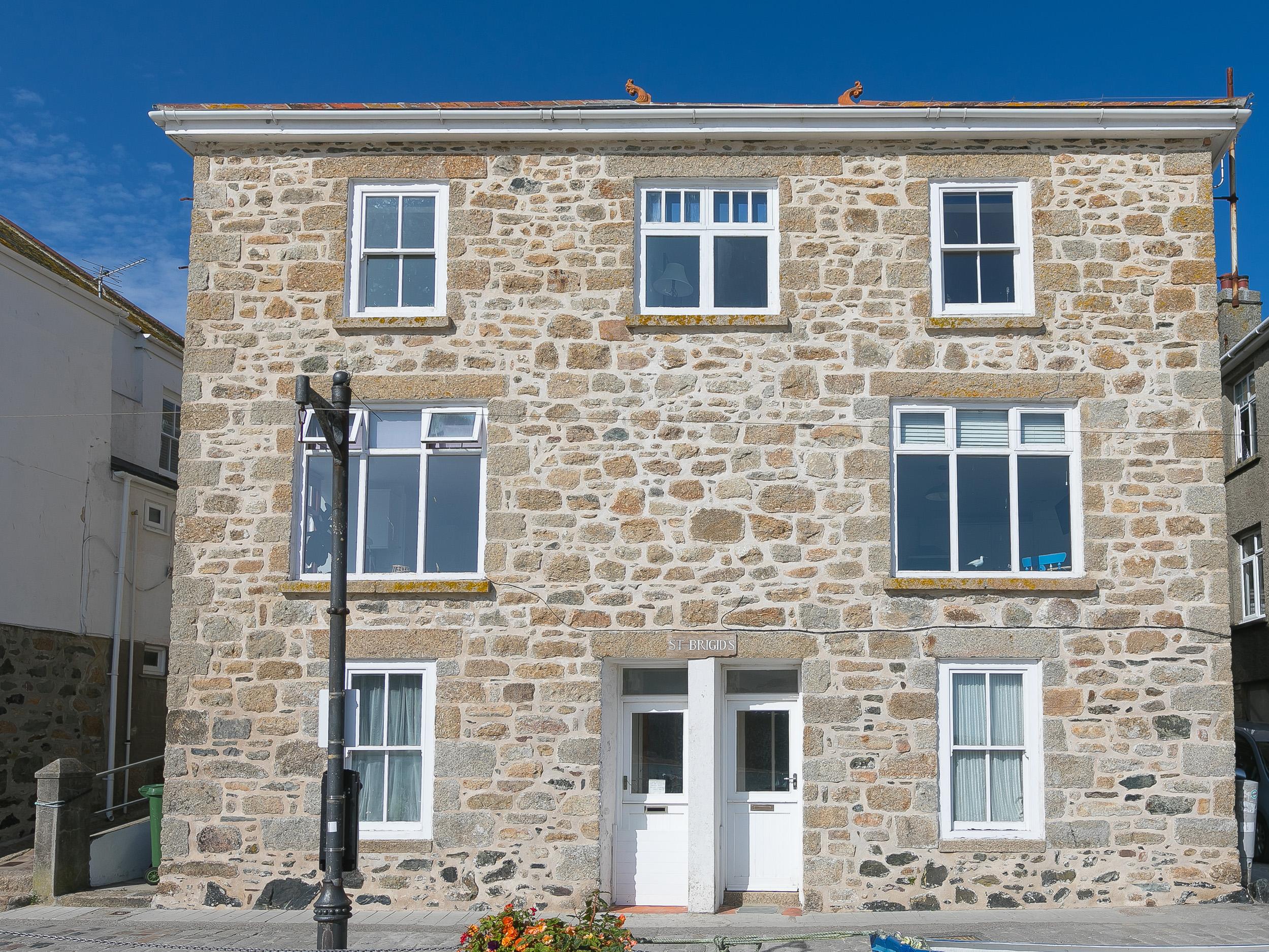 Holiday Cottage Reviews for 5 St Brigids - Holiday Cottage in St Ives, Cornwall Inc Scilly