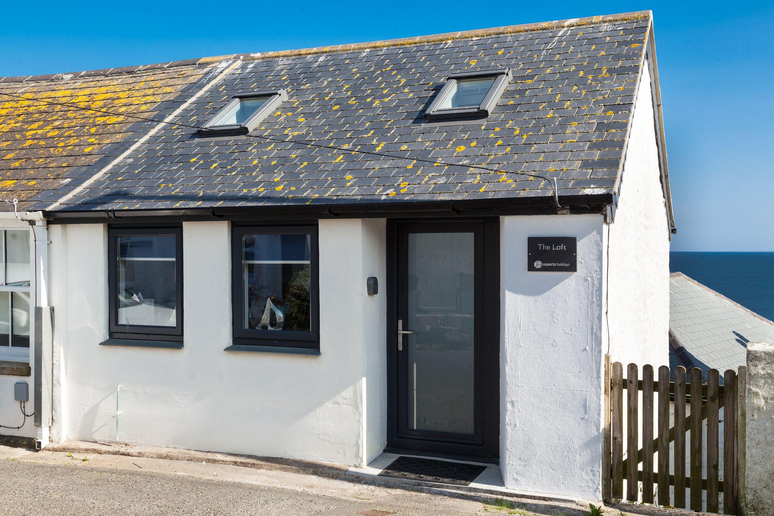Holiday Cottage Reviews for The Loft - Holiday Cottage in Porthleven, Cornwall Inc Scilly