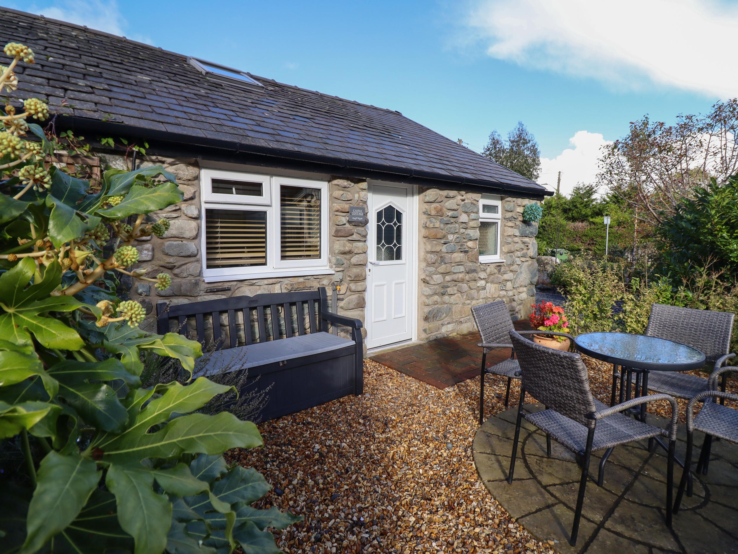 Holiday Cottage Reviews for Tan Isa - Holiday Cottage in Harlech, Gwynedd