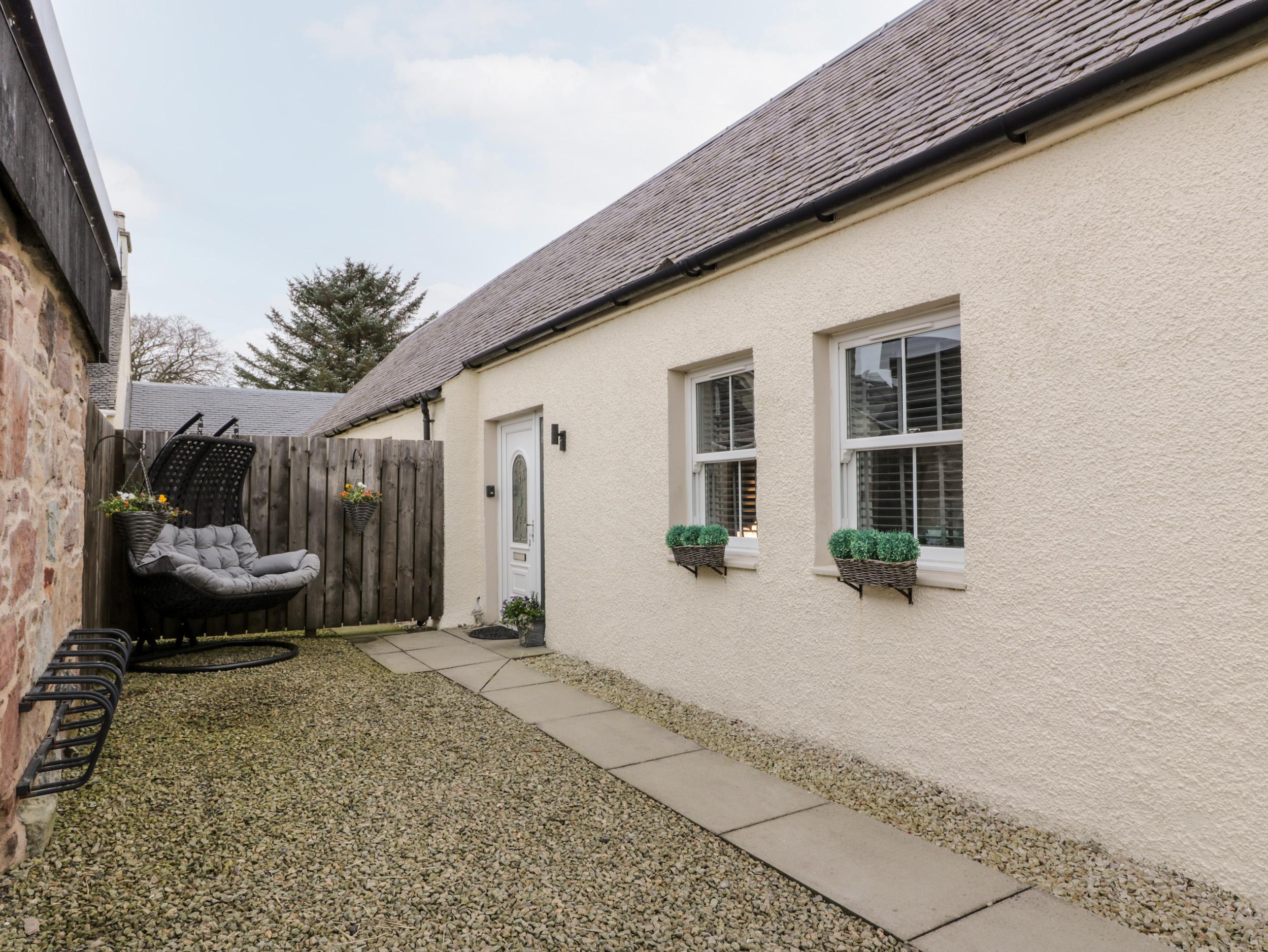 Holiday Cottage Reviews for The Bungalow - Holiday Cottage in Mauchline, South Ayrshire