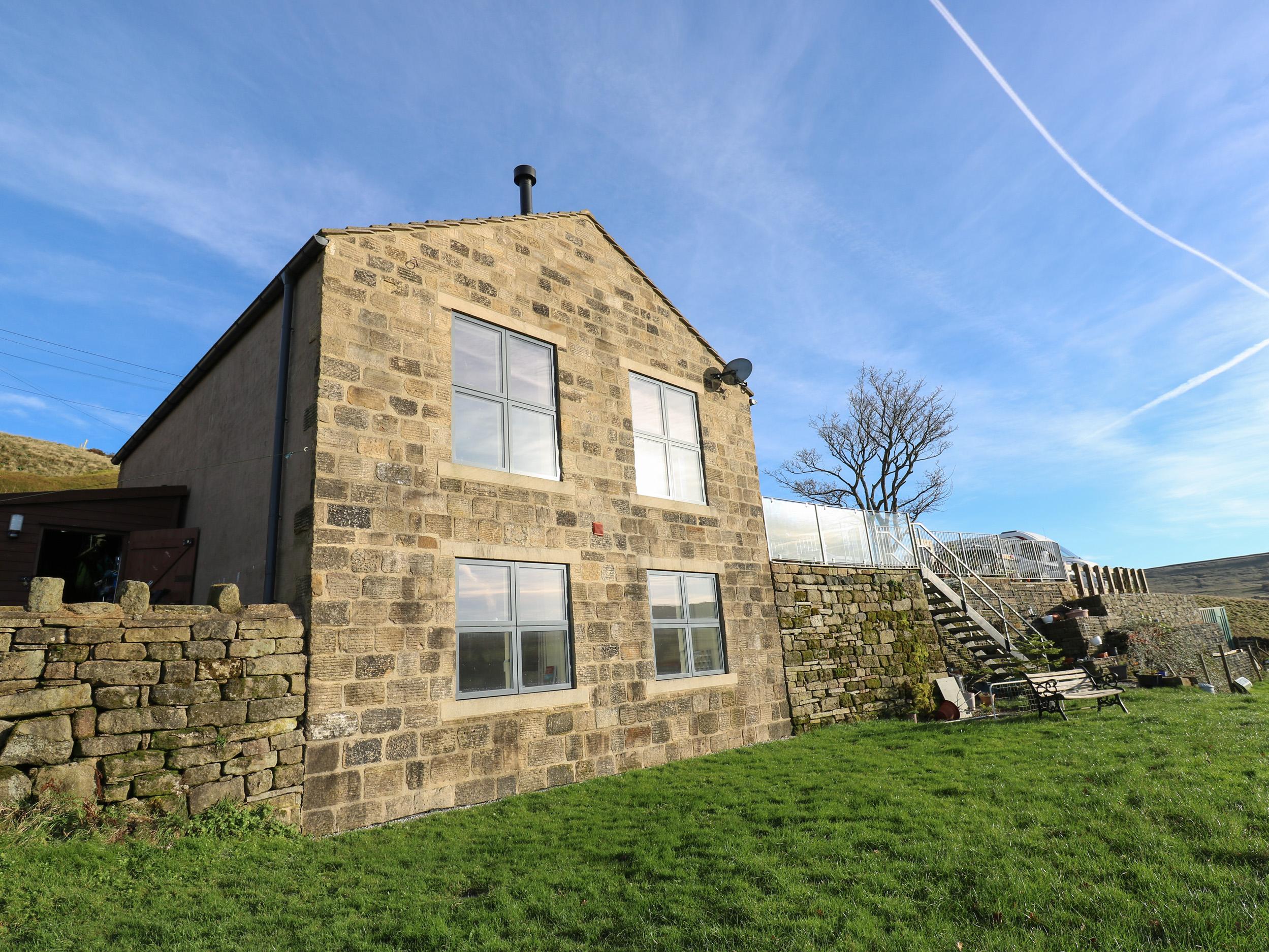 Holiday Cottage Reviews for New Heights - Holiday Cottage in Bradford, West Yorkshire