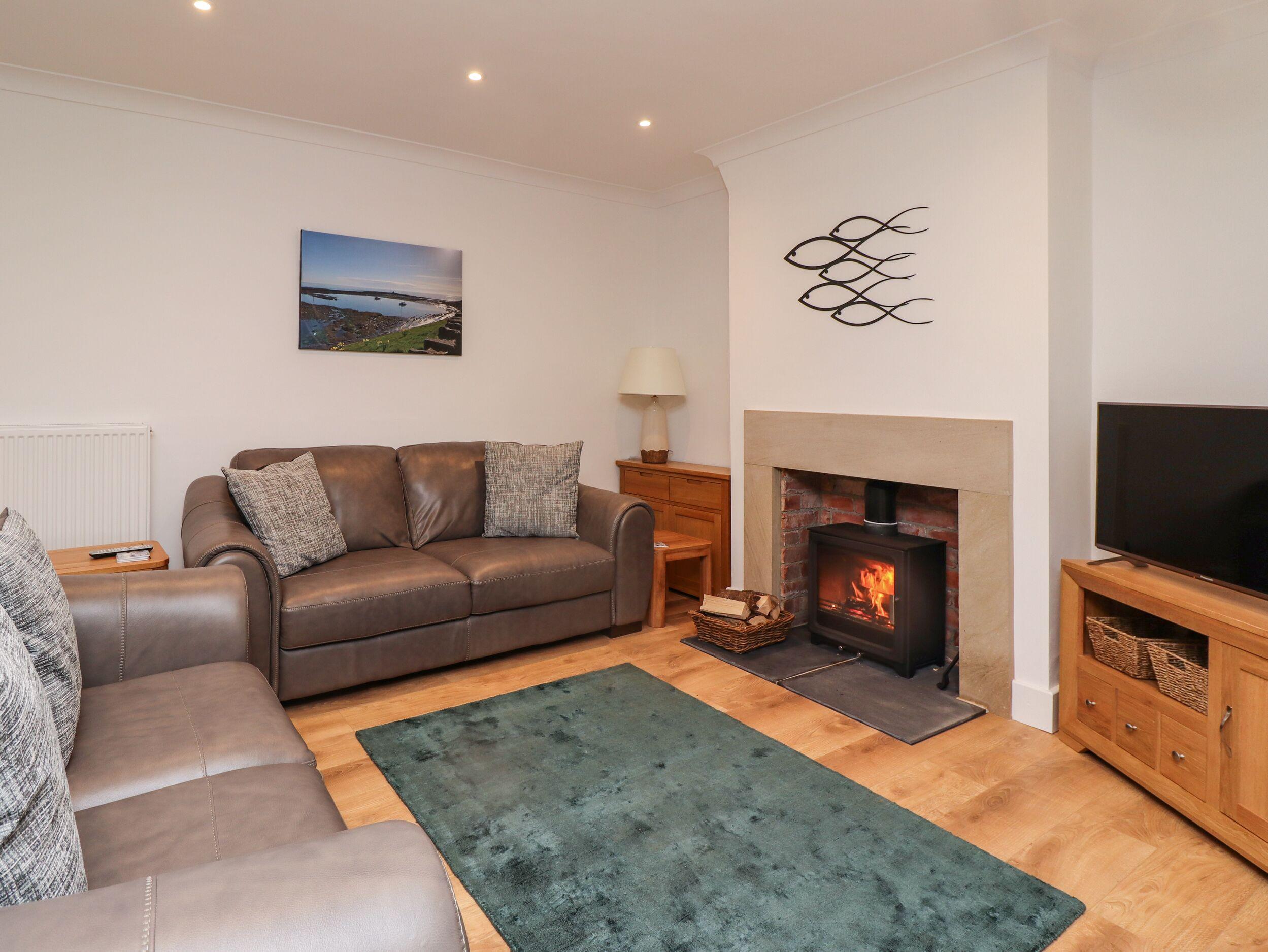 Holiday Cottage Reviews for Maywood - Holiday Cottage in Seahouses, Northumberland