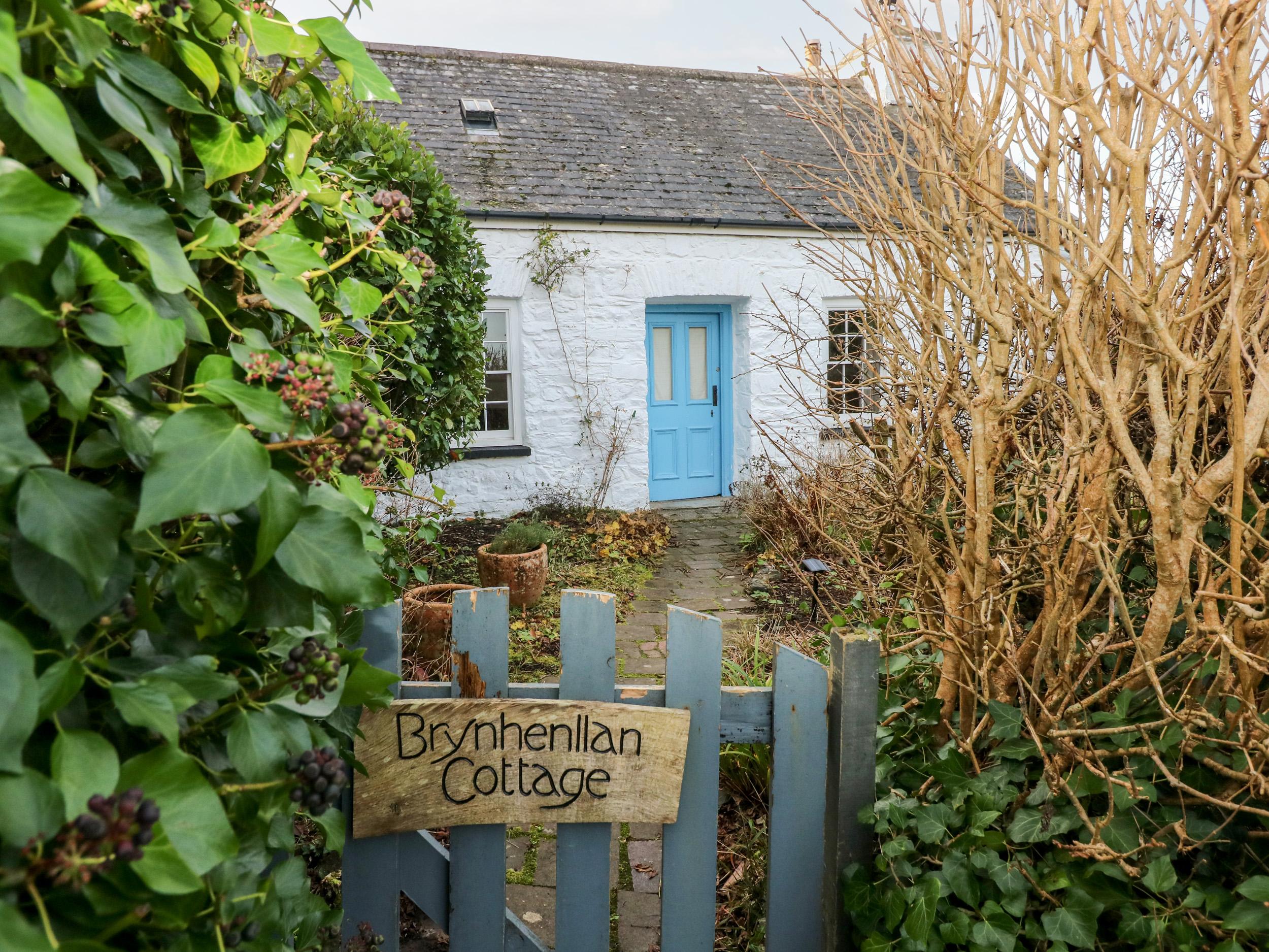 Holiday Cottage Reviews for Brynhenllan Cottage - Holiday Cottage in Dinas Cross, Pembrokeshire