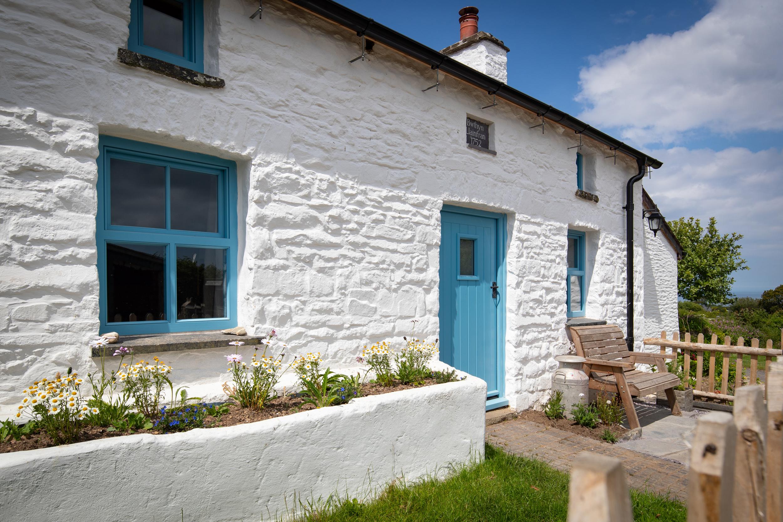 Holiday Cottage Reviews for Nyth Fach - Holiday Cottage in New Quay, Ceredigion
