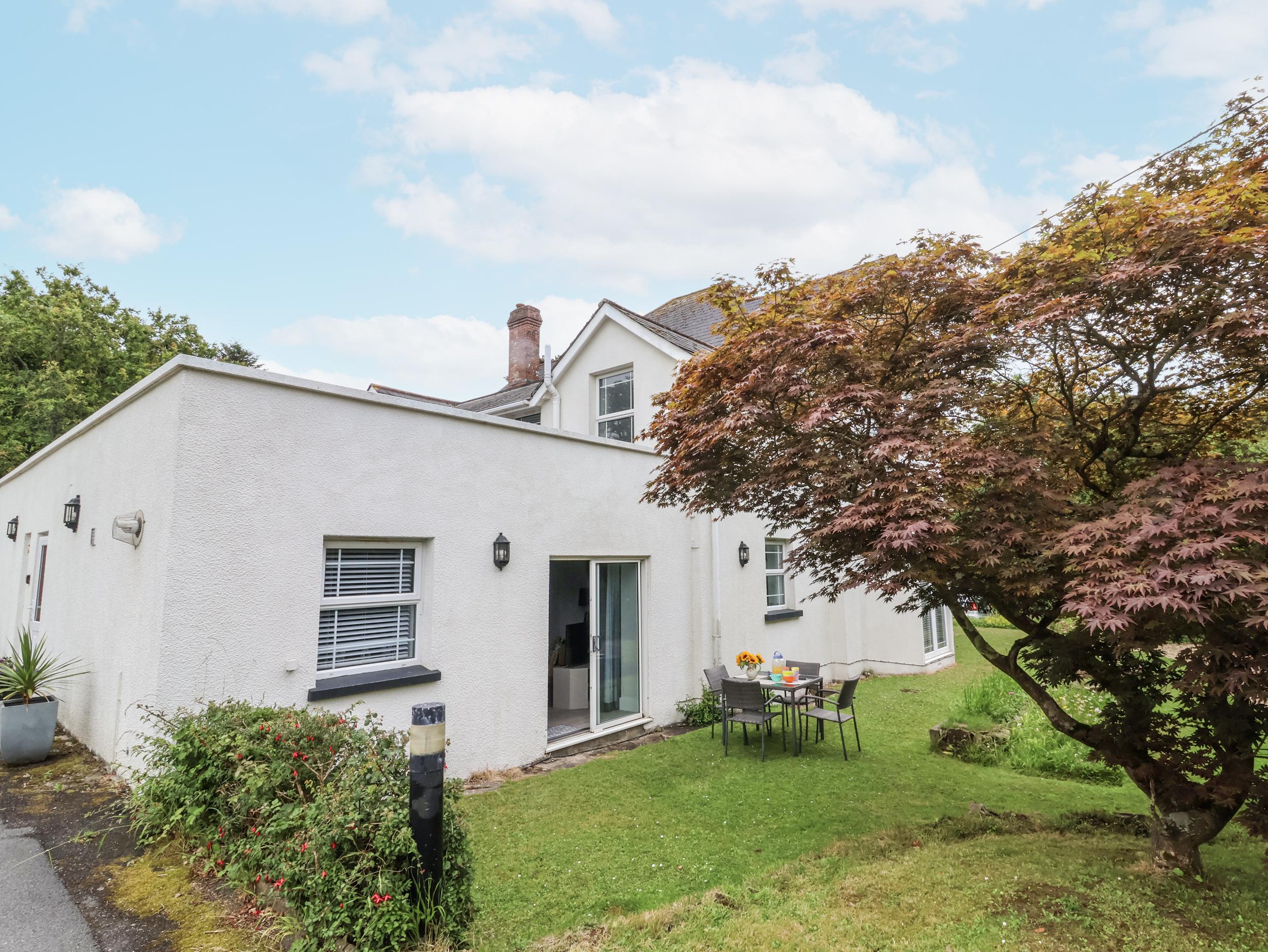 Holiday Cottage Reviews for Beach Hideaway - Holiday Cottage in Westward Ho, Devon