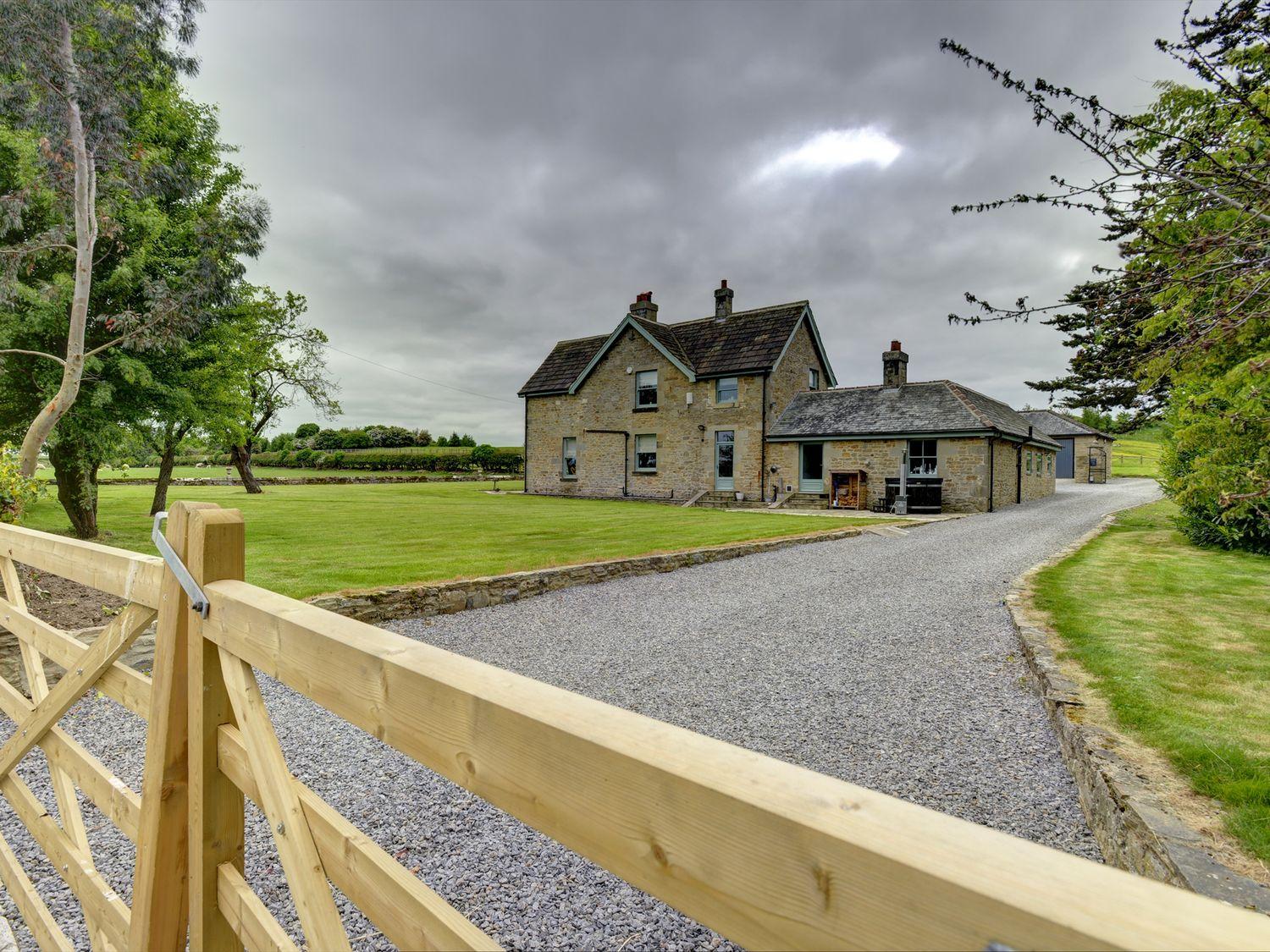 Holiday Cottage Reviews for The Farm House - Holiday Cottage in Barton, North Yorkshire