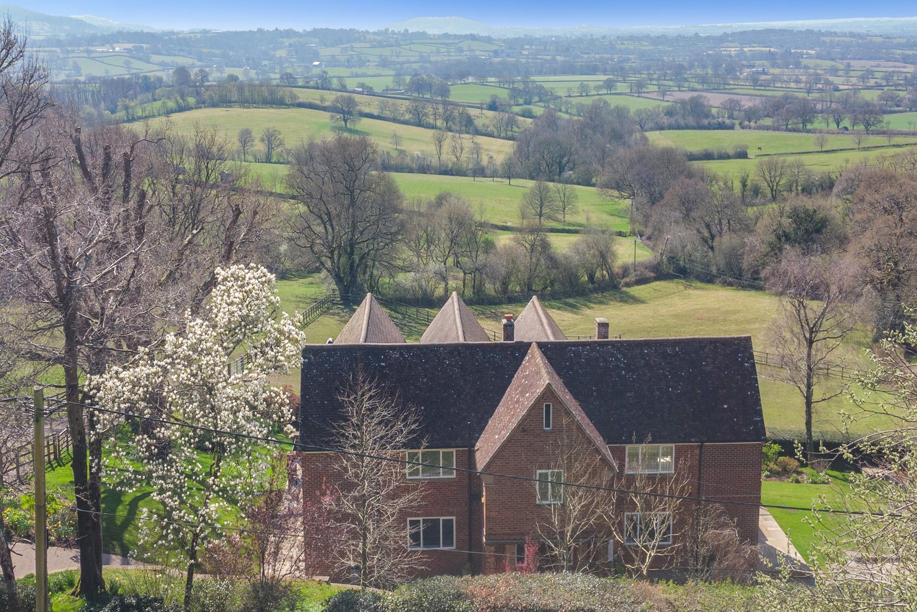 Holiday Cottage Reviews for Underhill House - Holiday Cottage in Salisbury, Wiltshire