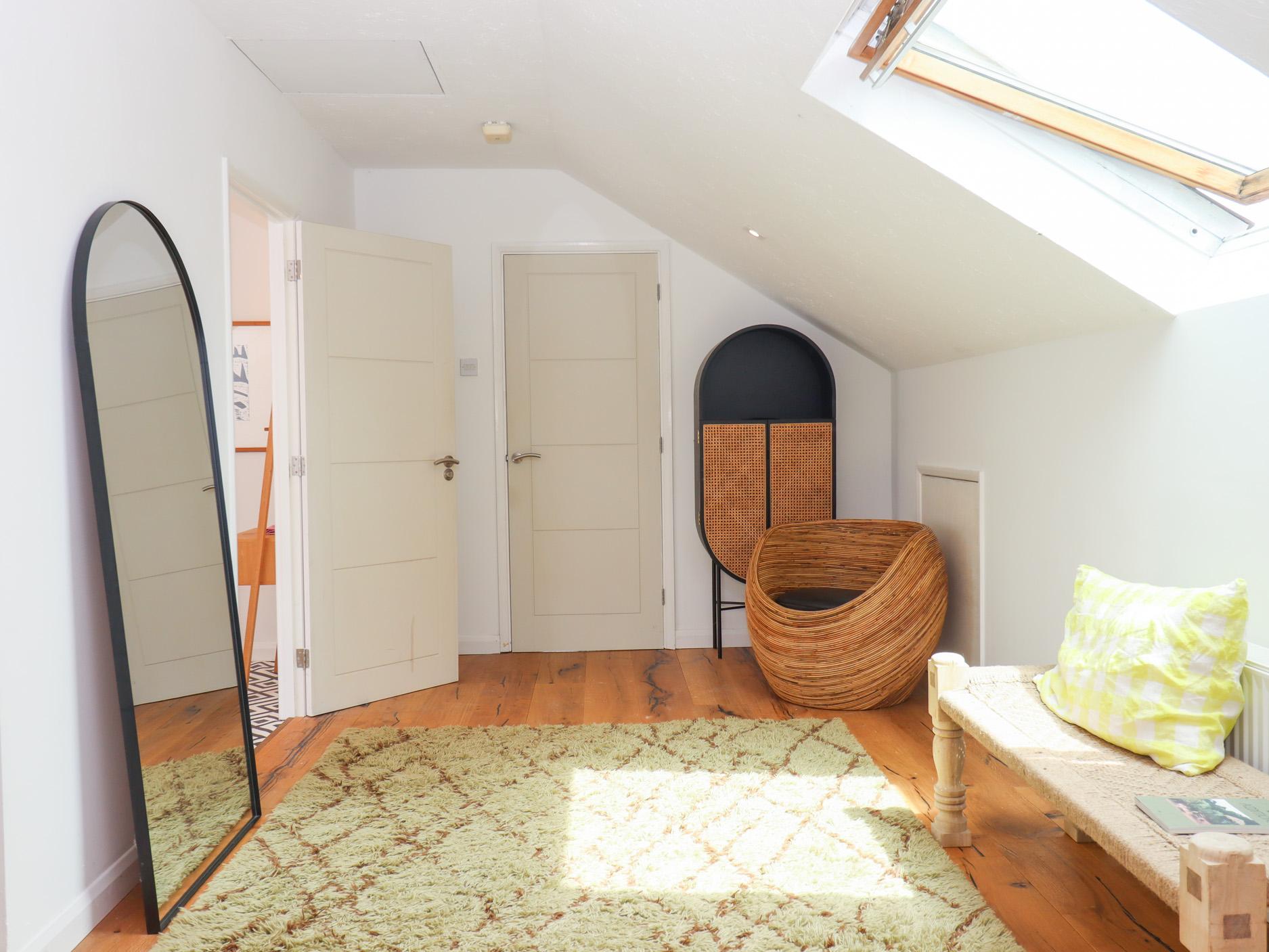 Sc 1753086534 1179242 24