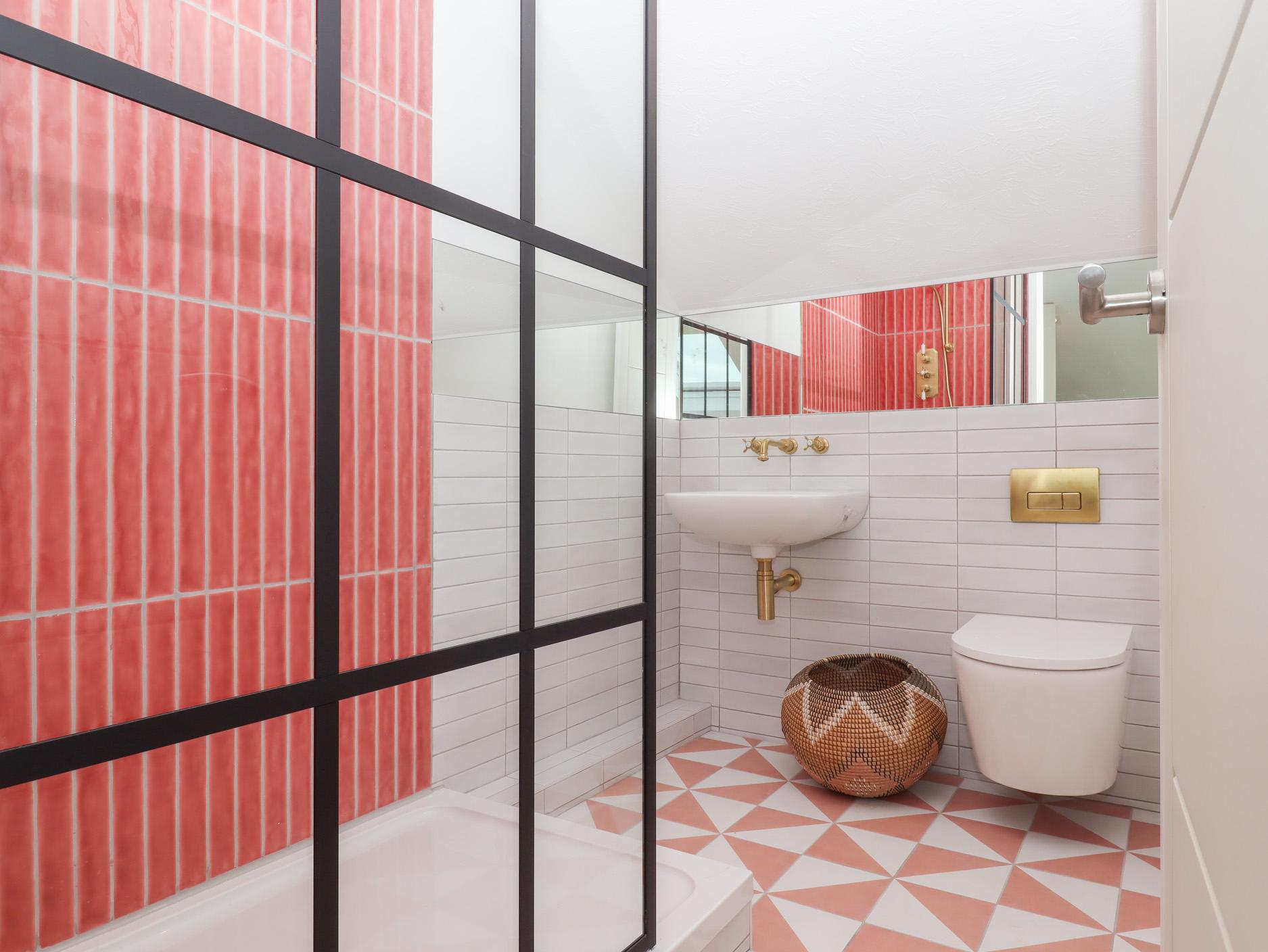 Sc 1753086546 1179242 26