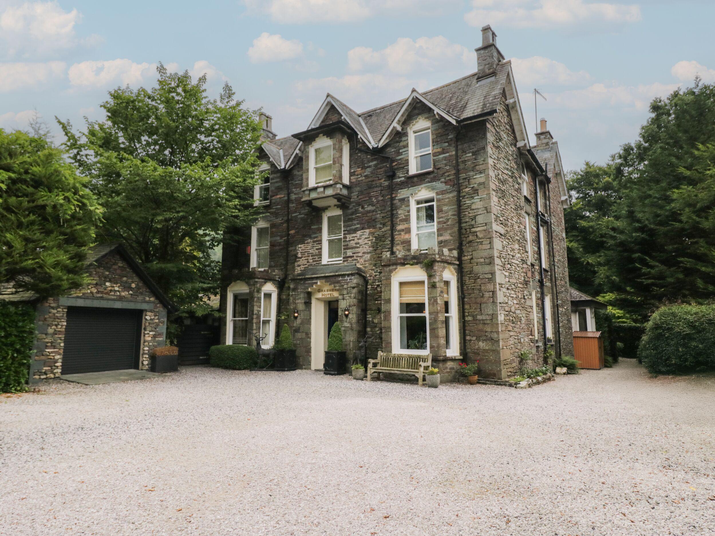 Sc 1753889887 1182118 2