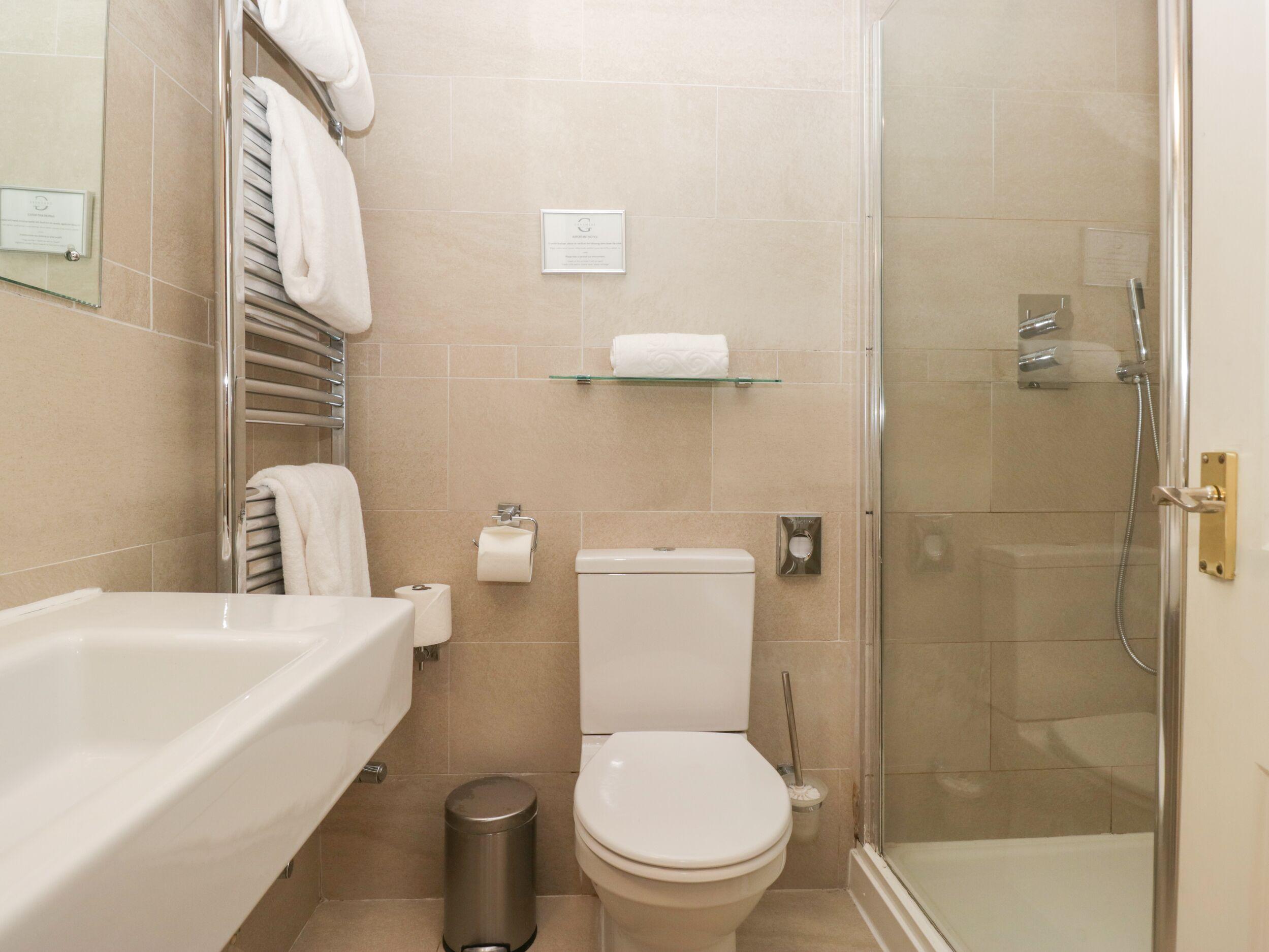 Sc 1753889957 1182118 15