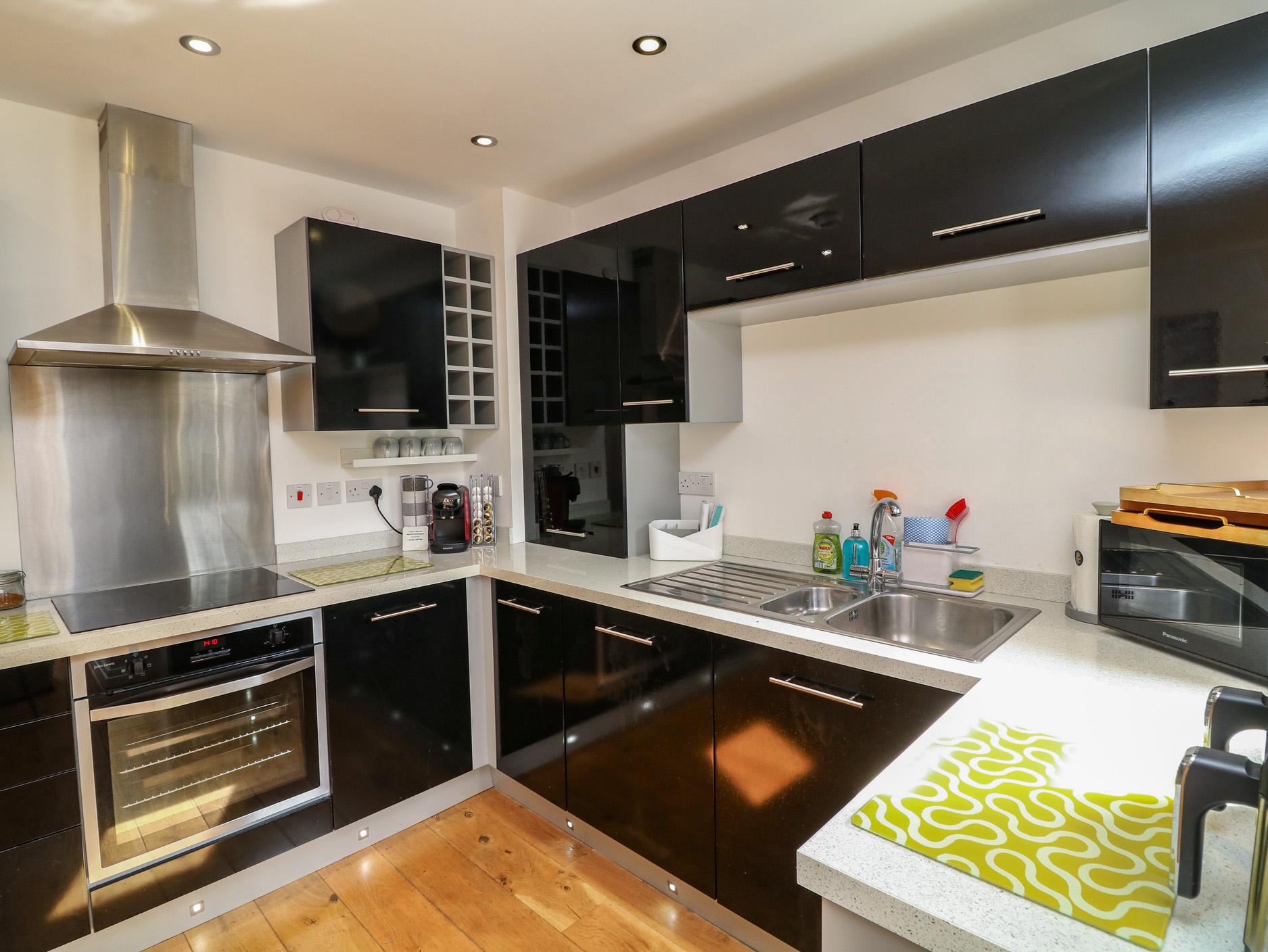 Sc 1753955140 1179556 10