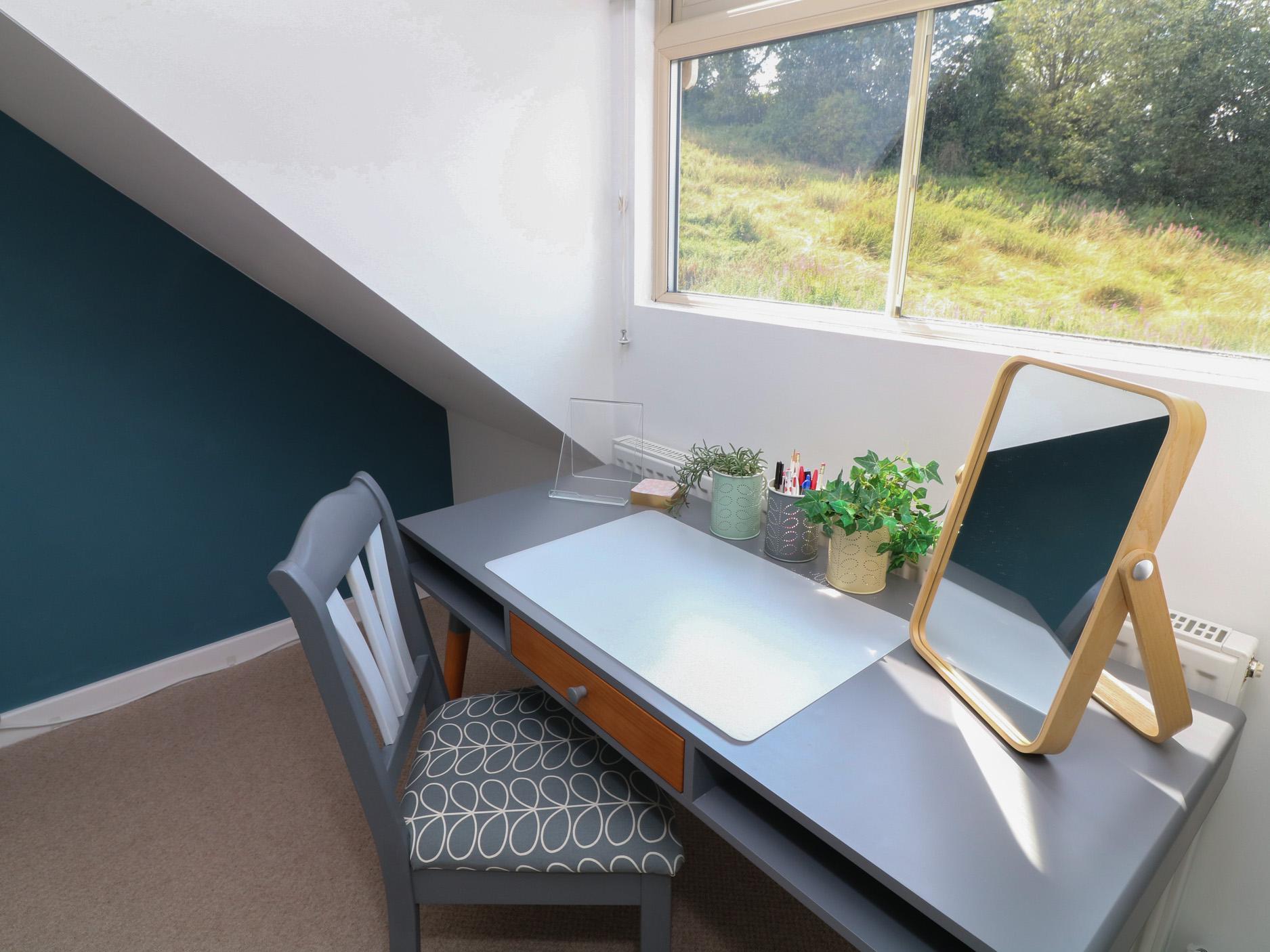 Sc 1753955183 1179556 16