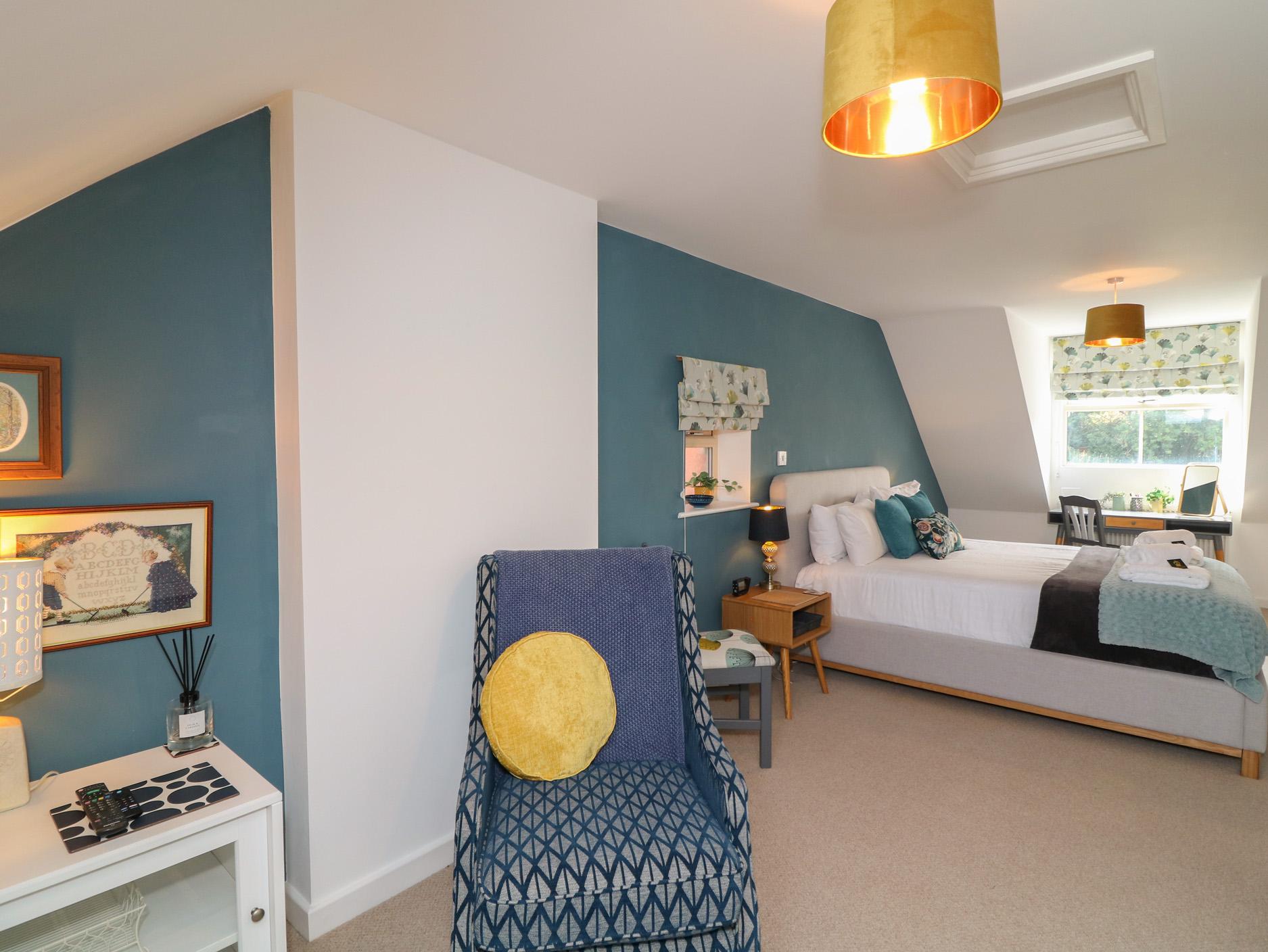 Sc 1753955197 1179556 18