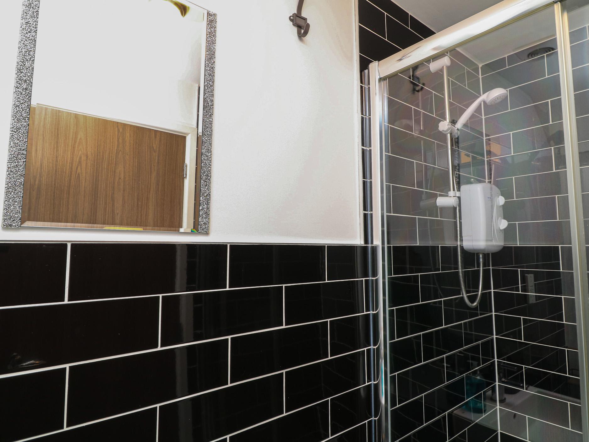 Sc 1753955220 1179556 21