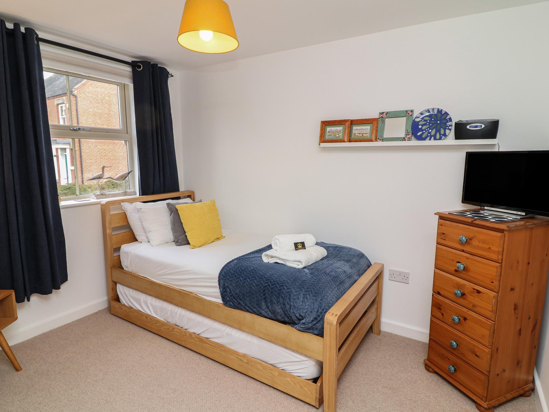 Sc 1753955269 1179556 28