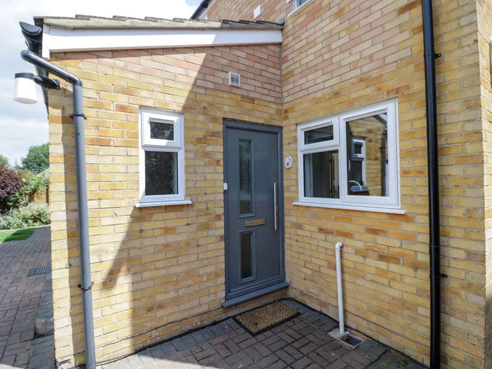 22 Old Chapel Close