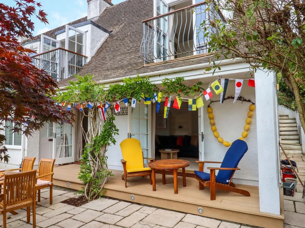 Holiday Cottage Reviews for The Porthole - Holiday Cottage in Plymouth, Devon