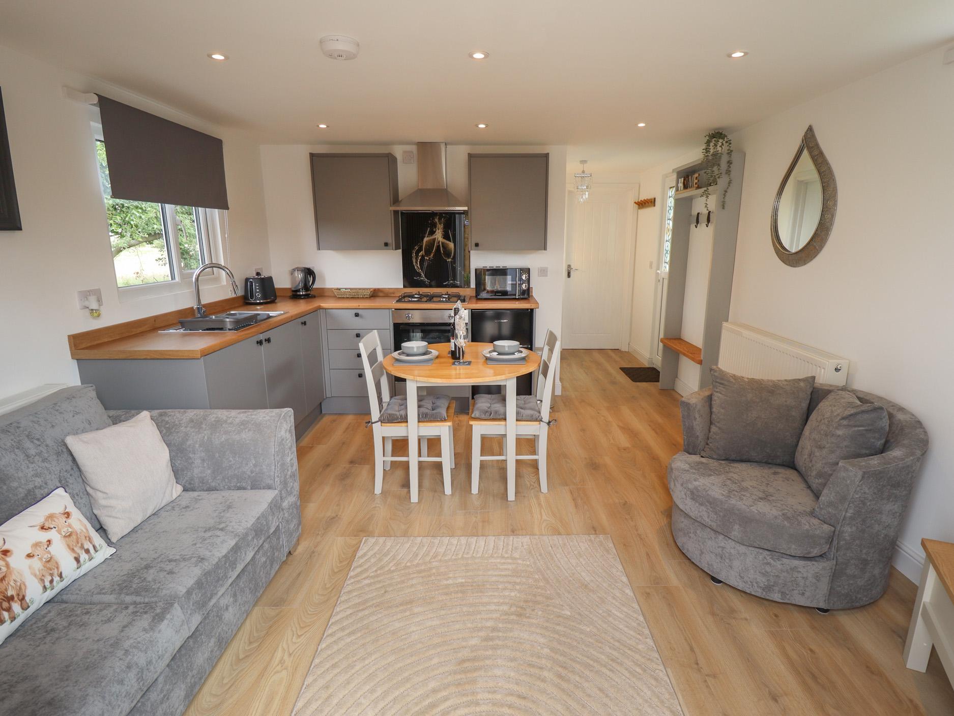 Sc 1754989914 1181885 2