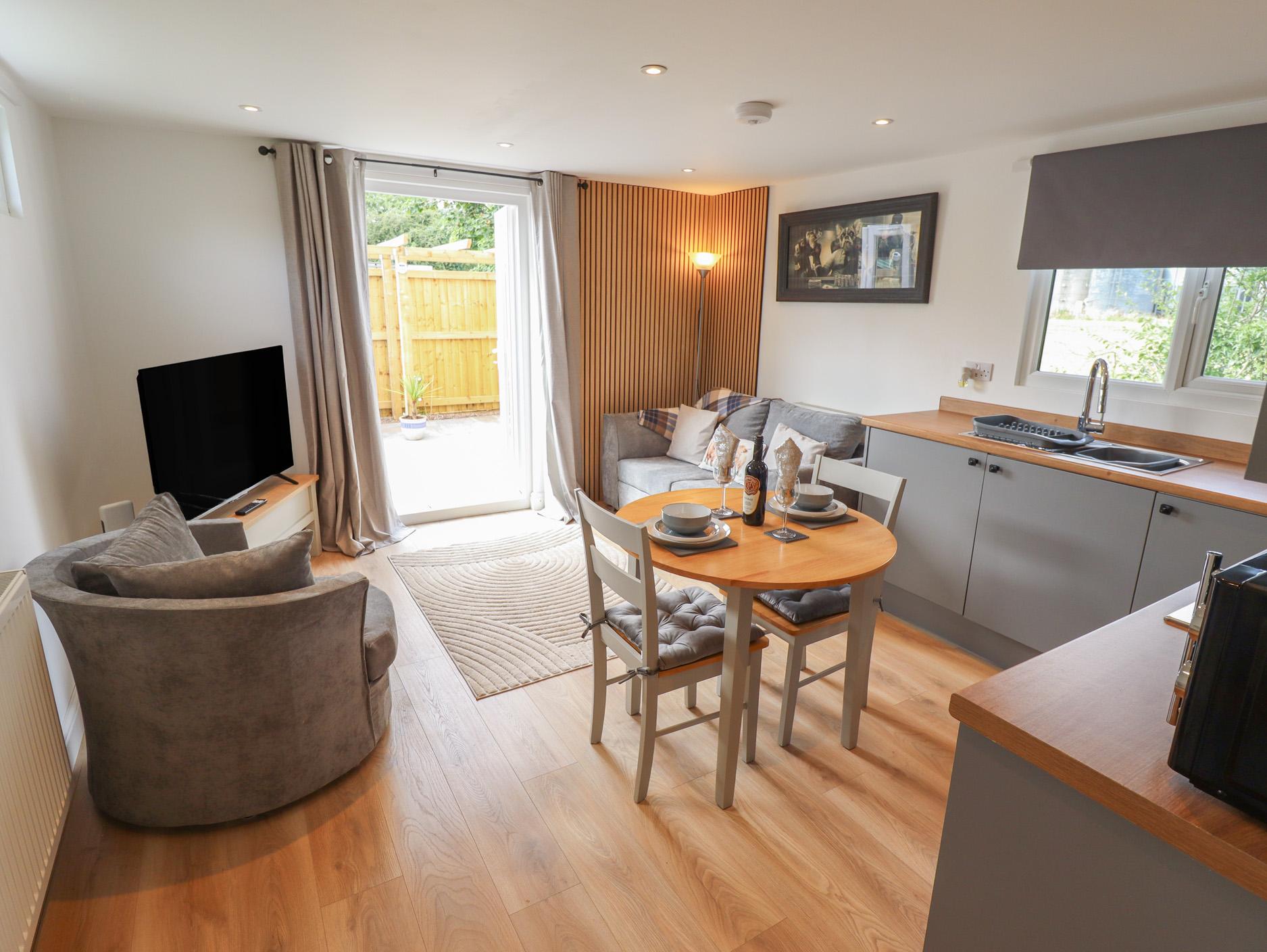 Sc 1754989920 1181885 3