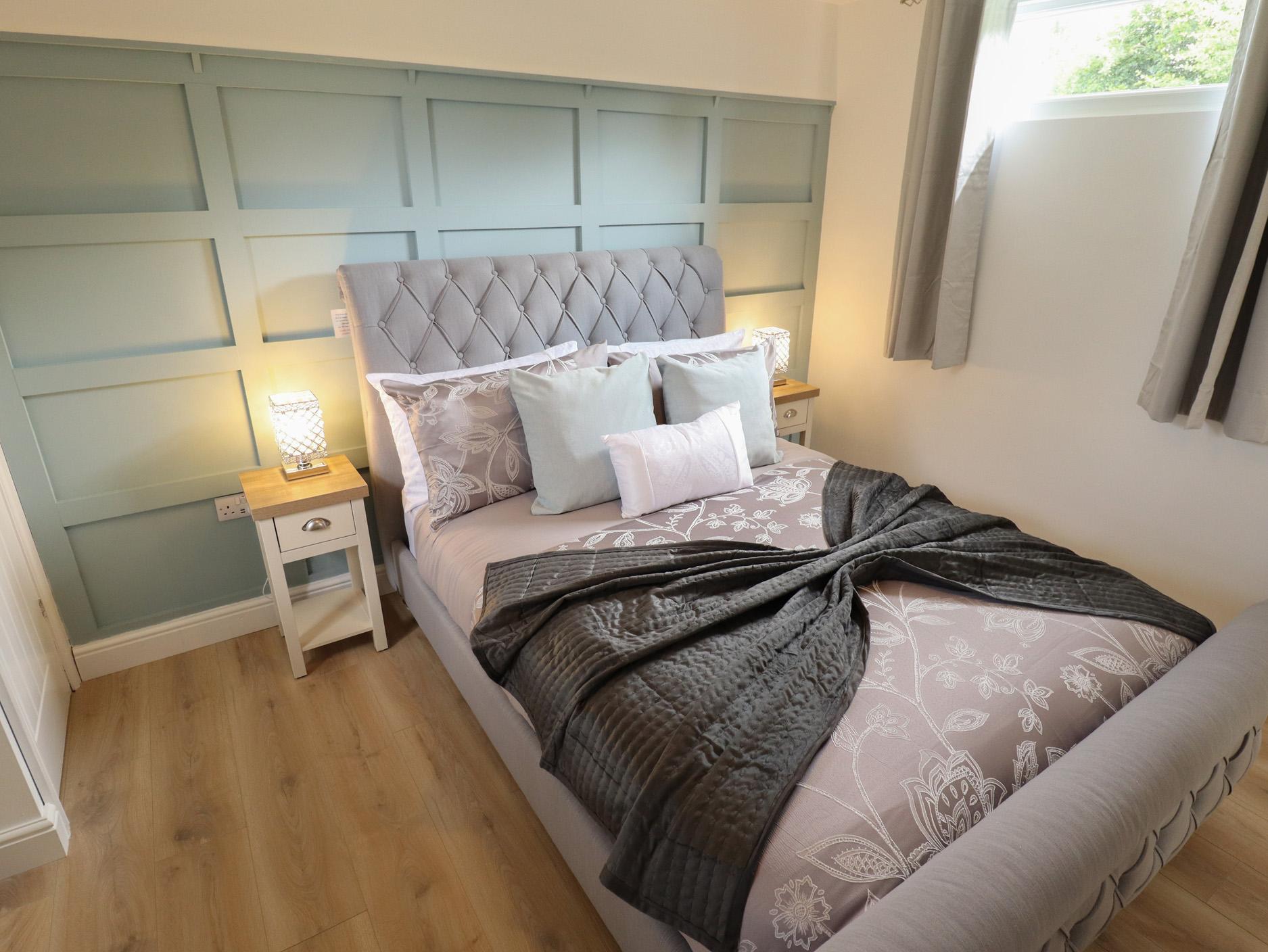 Sc 1754989966 1181885 10