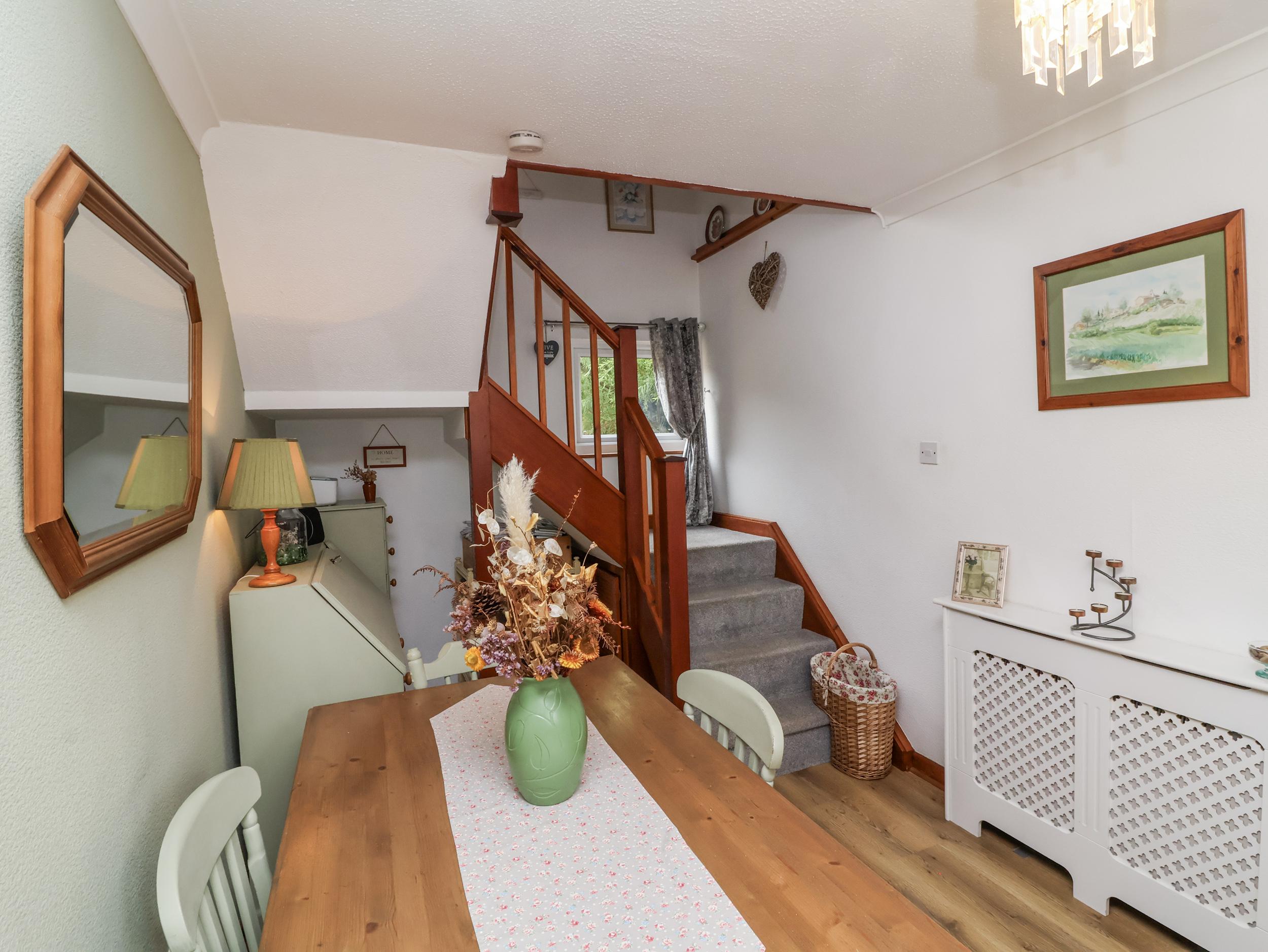 Sc 1755247060 1182837 11