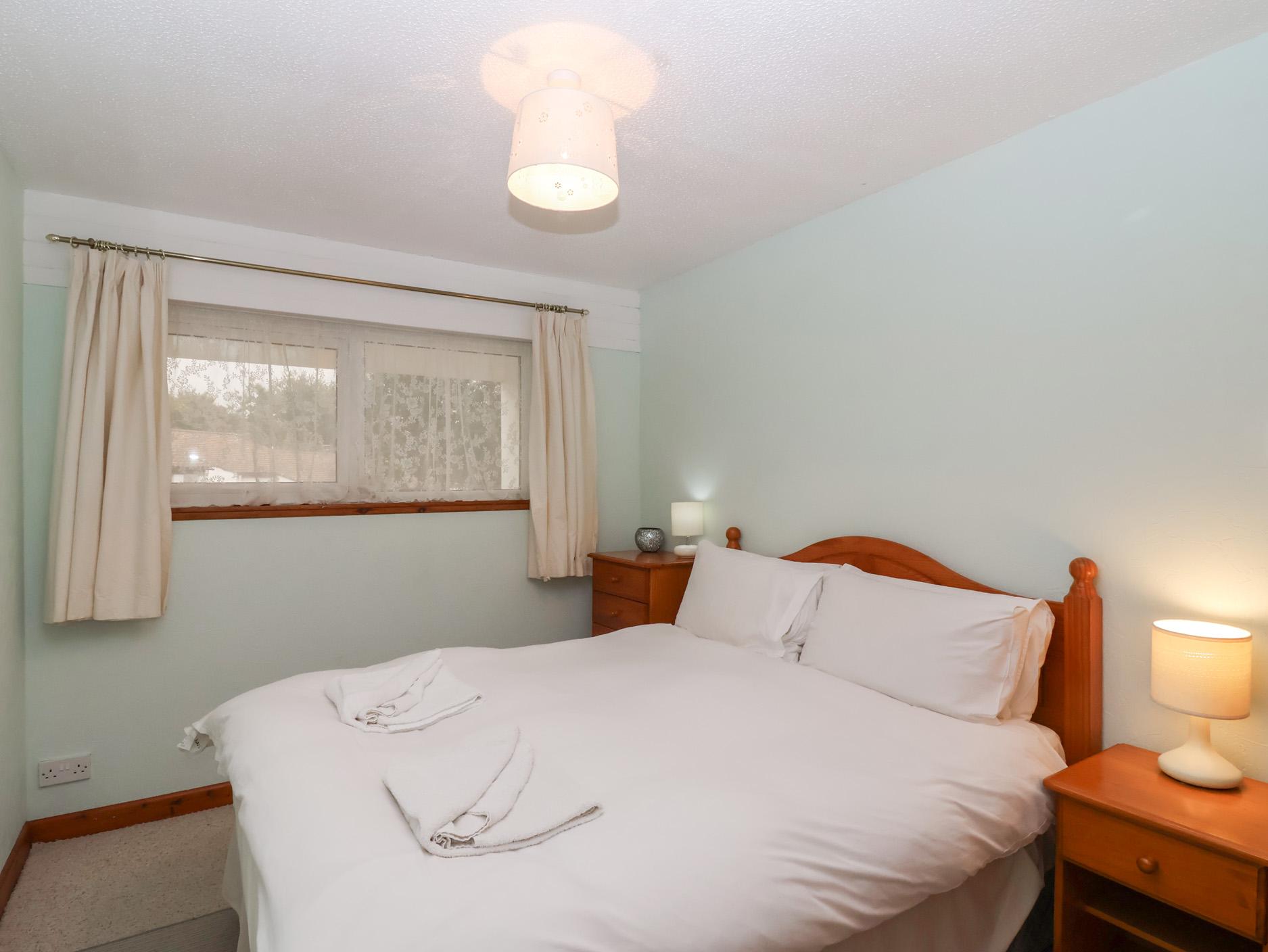 Sc 1755595078 1182120 41