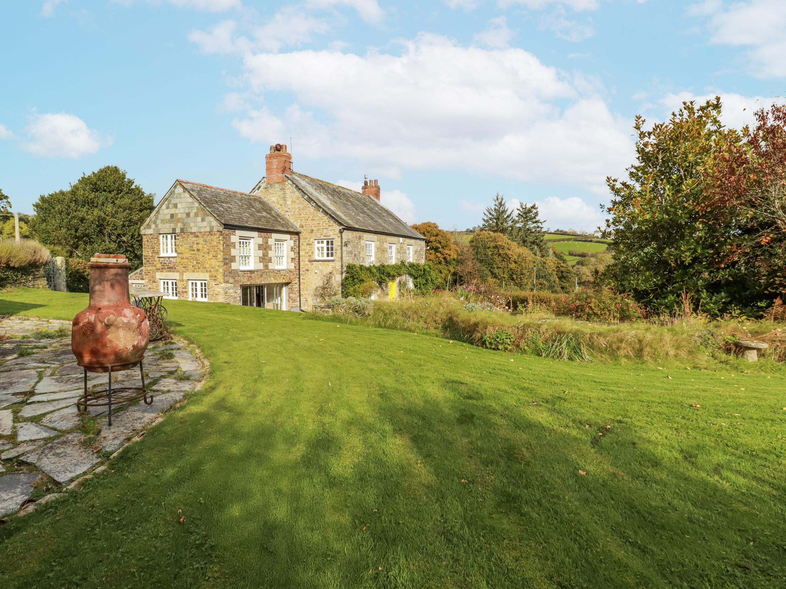 Holiday Cottage Reviews for Tresarrett Manor - Holiday Cottage in Blisland, Cornwall inc Scilly
