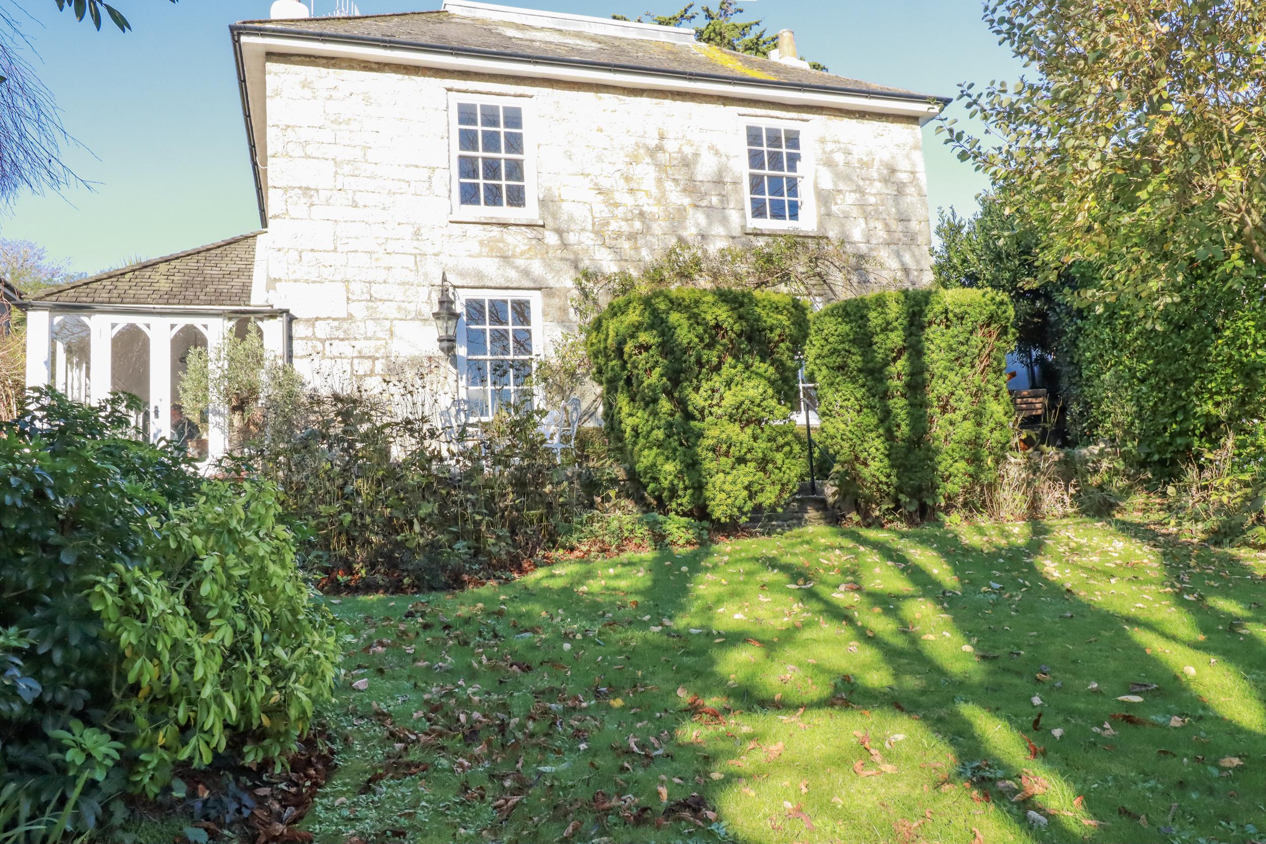 Holiday Cottage Reviews for Rosedale - Holiday Cottage in Lelant, Cornwall inc Scilly