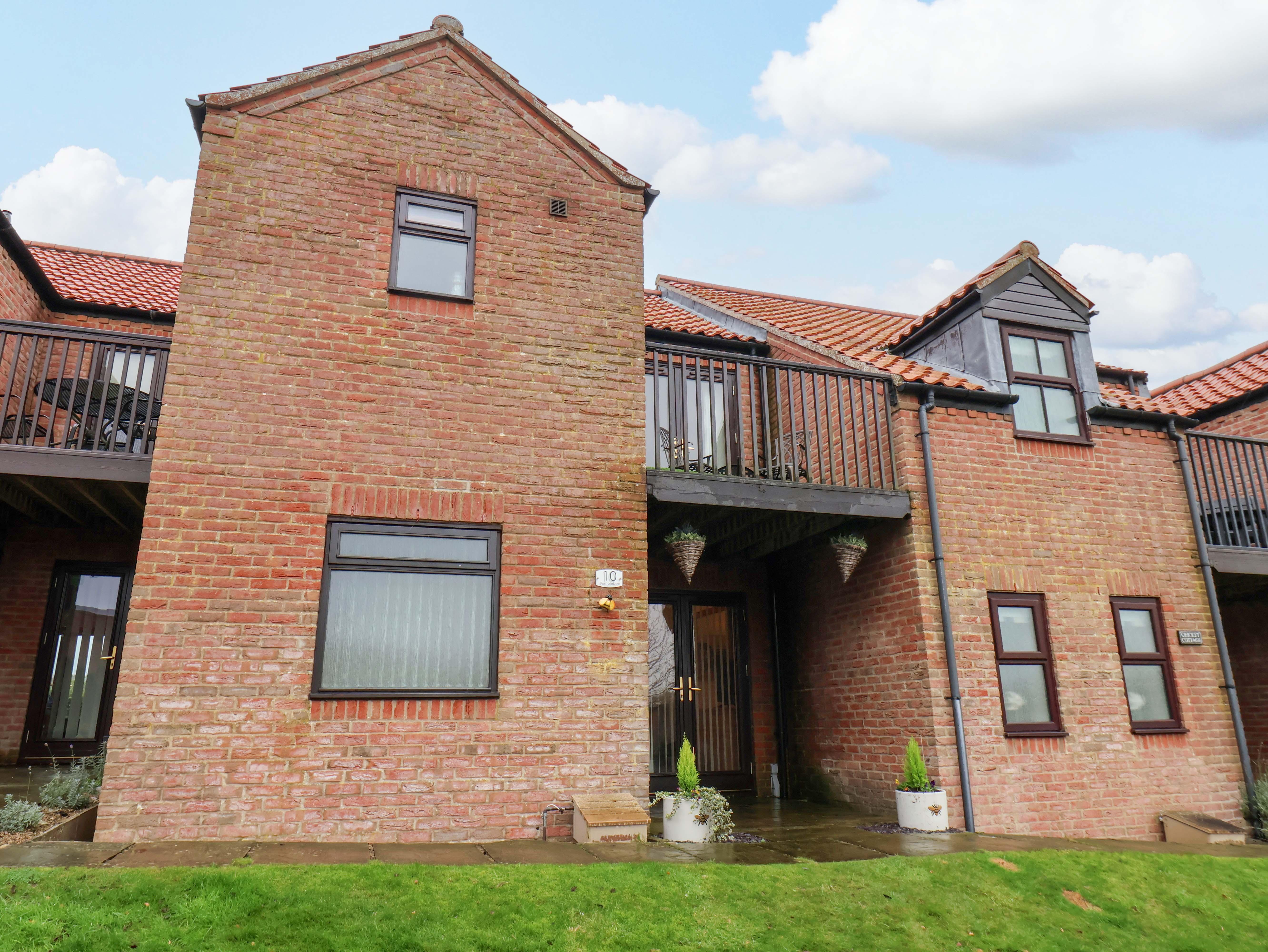 Holiday Cottage Reviews for Bumblebee Cottage - Holiday Cottage in Whitby, North Yorkshire