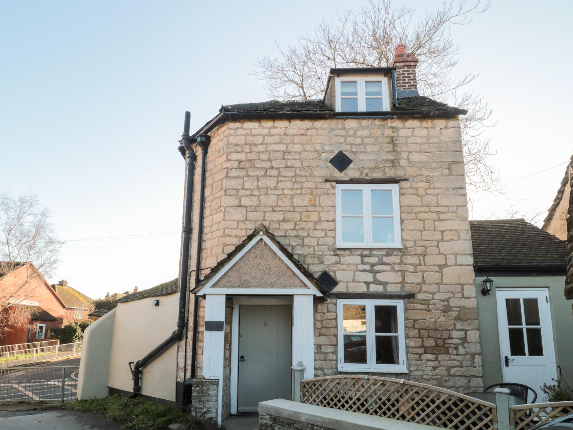 Holiday Cottage Reviews for The Corner Cottage - Holiday Cottage in Wotton-under-edge, Gloucestershire