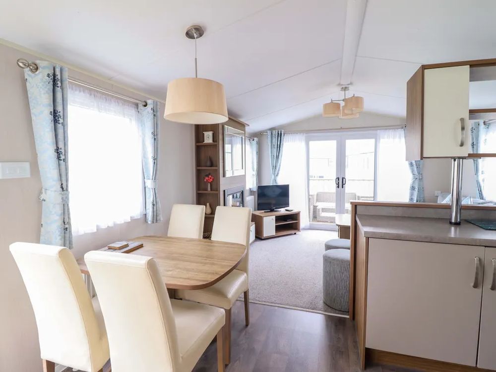 Sea Breeze Gwynedd5