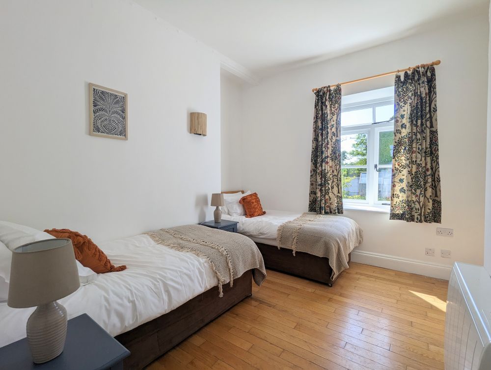 Stablebedroom2pic2