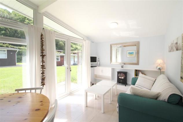 Holiday Cottage Reviews for Summercliffe Park - Self Catering Property in Caswell Bay, West Glamorgan