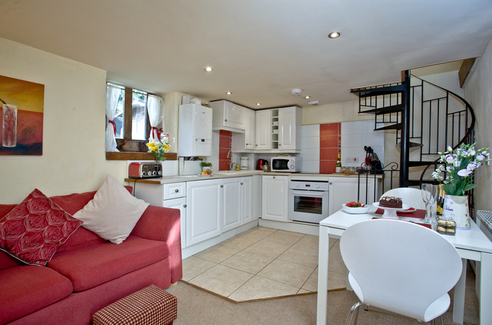 Sweet Rose Holiday Cottage In Torquay15
