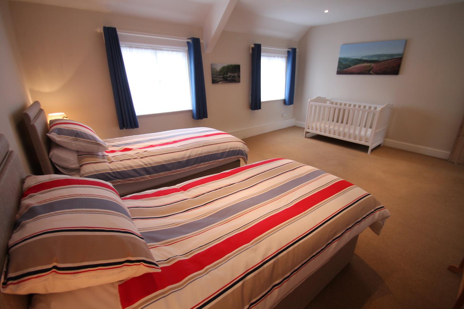 The Hideaway Holiday Cottage Dunster12