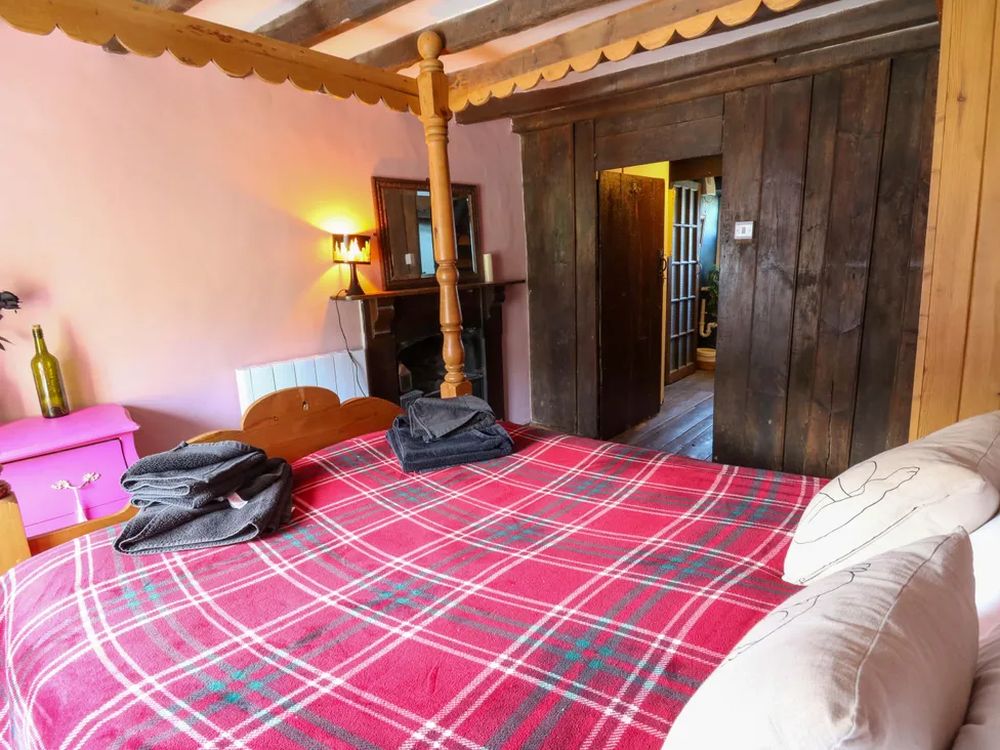 The Little Laura Ashley House Powys11