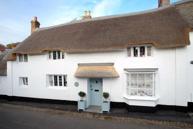 Holiday Cottage Reviews for The Old Sweet Shop - Holiday Cottage in Minehead, Somerset