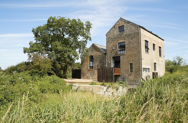 The Pump House Hilgay Exterior View