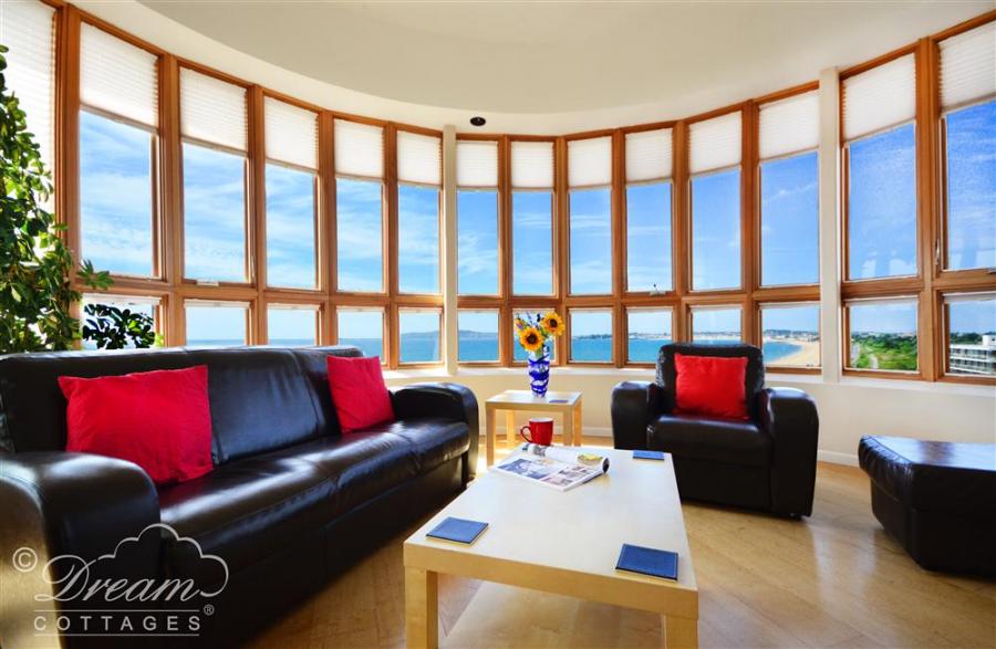 The Sea Tower Holiday Cottage Weymouth14