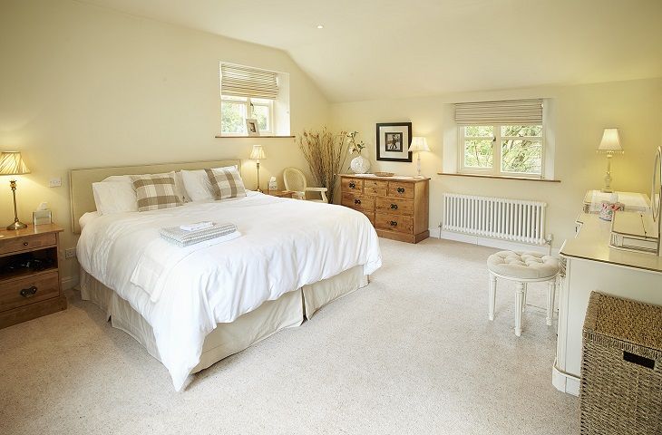 The White House Little Weighton Cottage Double Bedroom