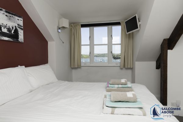 Upper Foredecks Salcombe2