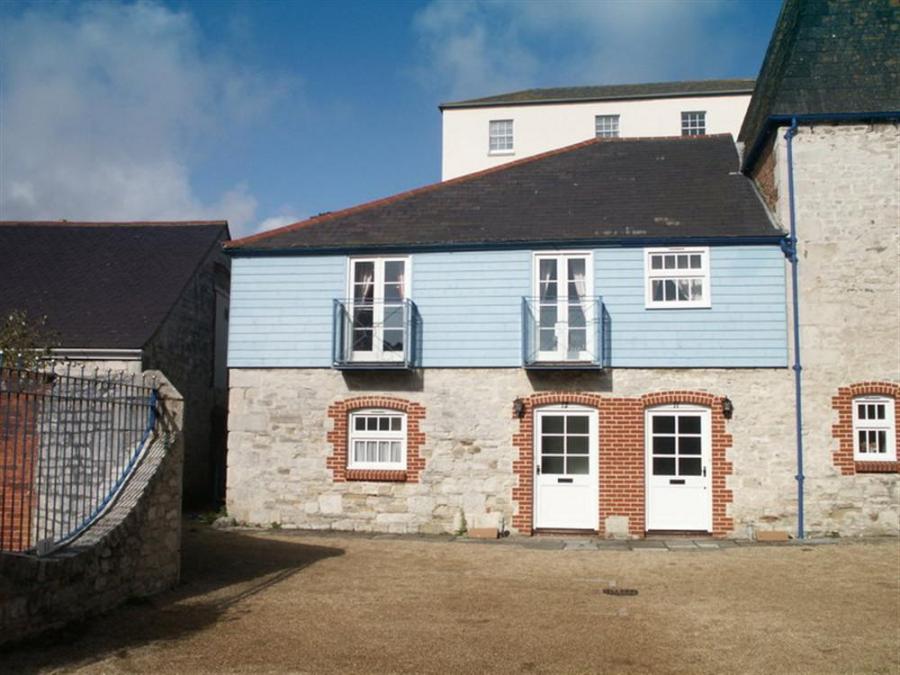 Holiday Cottage Reviews for Upsidedown House - Holiday Cottage in Weymouth, Dorset