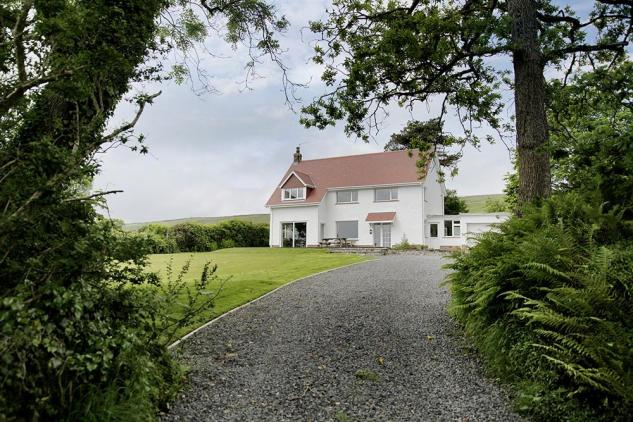 Holiday Cottage Reviews for Westfields - Cottage Holiday in Gower, West Glamorgan